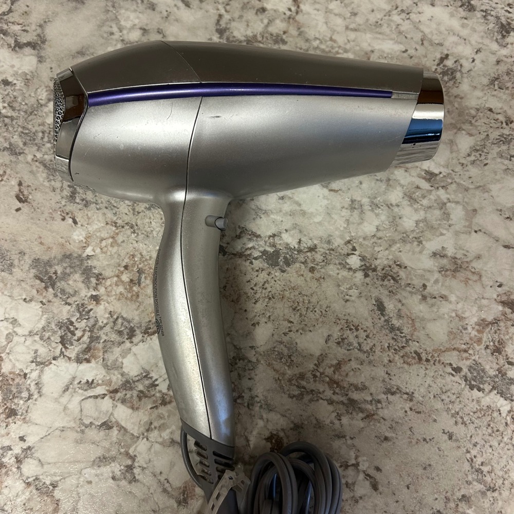John Frieda Hair Dryer Silver 1875W Full Volume Styling Tool JF1R Blow Dryer - Picture 8 of 10